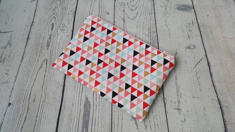 Bunte Kosmetiktasche, Make-Up Veranstalter, Brautdusche Geschenk, Reißverschluss-Etui von FabricBagsAndMore