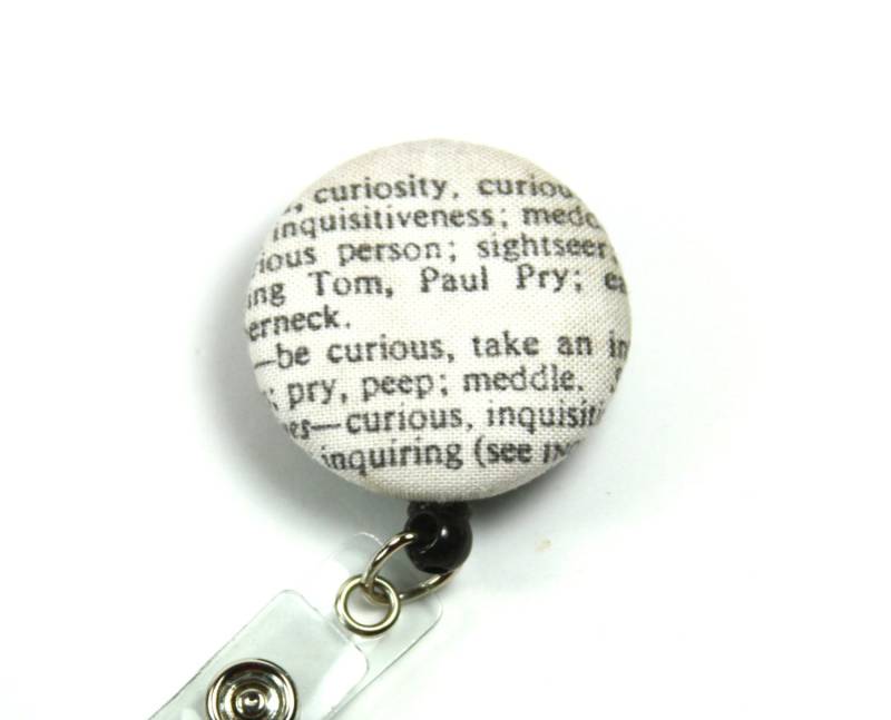 Neugierig Stoff Abzeichen Haspel, Knopf Plakette Bandspule, Zeitung Versenkbare Walzen " von FabricLoveandFun