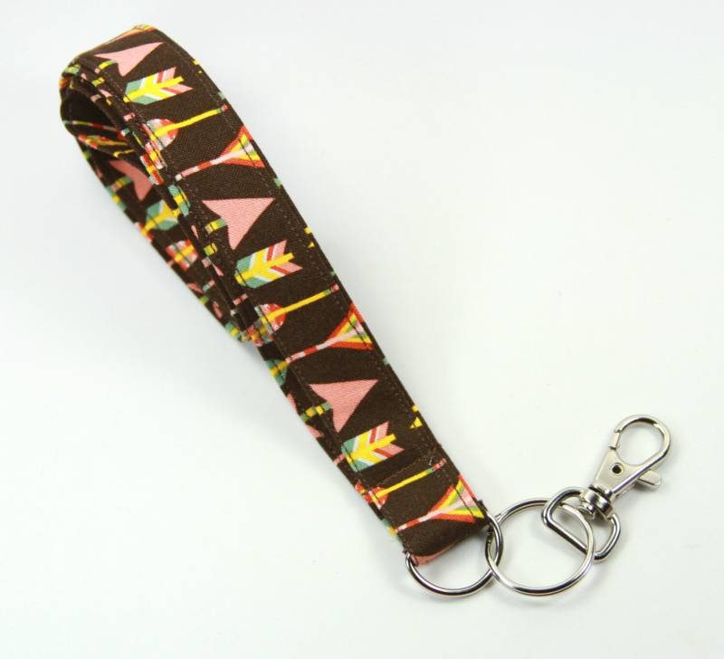 Pfeil Stoff Lanyard, Braune Plakettenhalter, Badge Holder von FabricLoveandFun