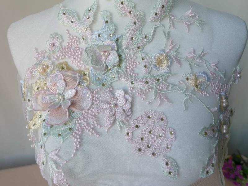 Exquisite Perle Perlen Spitze Applikation, 3D Rosette Gestickte Applikation Mit Pailletten, Brautkleid Kostüm Nähen Applikationen Versorgung von FabricTrims