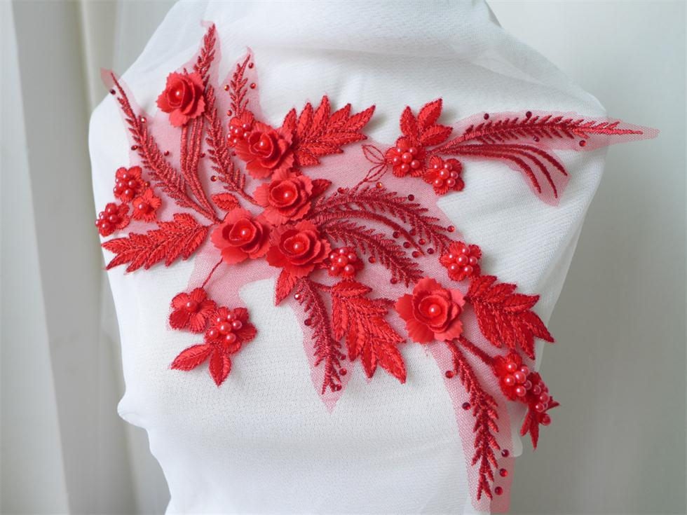 Schöne 3D Blumen Rot Perlen Applikation, Stickerei Applikation Spitze Paar 7 Farben Schöne 3D Blumen Rot Perlen Applikation, Stickerei Applikation Spitze Paar 7 Farben von FabricTrims