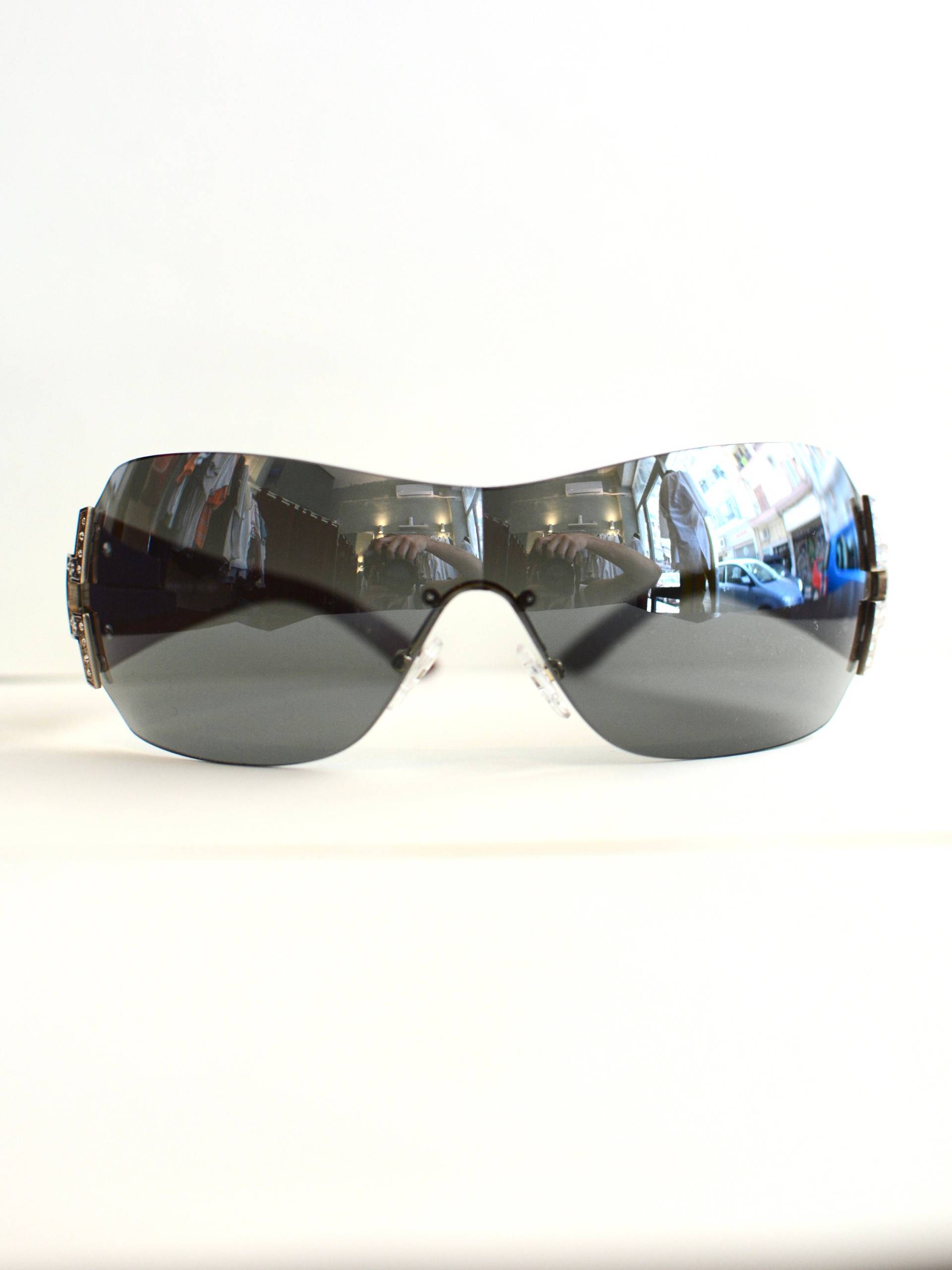 Vintage Deadstock Spiegel Sonnenbrille Unisex von FabricbasicsVintage