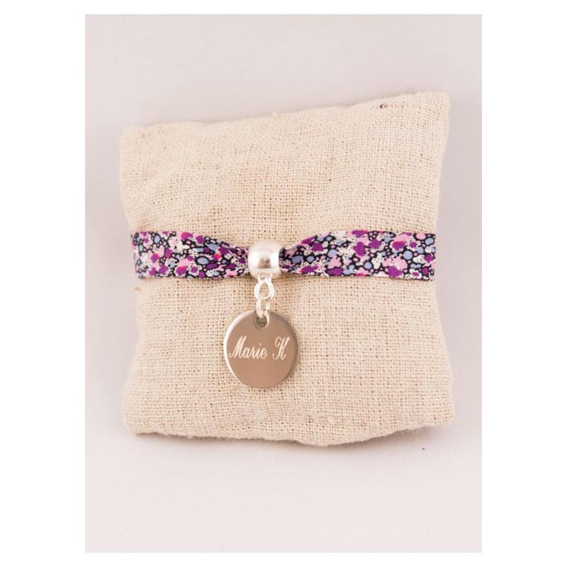 Personalisiertes Armband Mit Vornamen Liberty Pepper Lila Gravierte Medaille - Anpassbarer Schmuck, Weihnachtsgeschenk, Mutter, Oma, Patin, Freundin von Fabriqueatresors