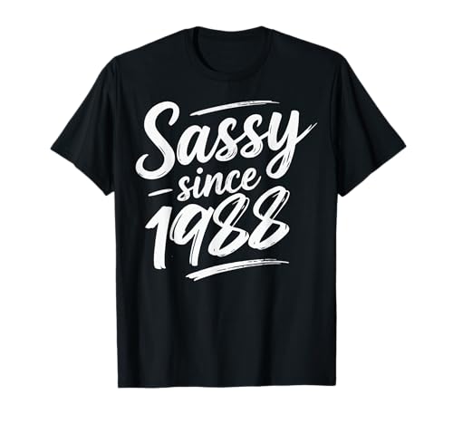 Funny Attitude Sassy Since 1988 Retro Mama Wife Sass Queen T-Shirt von Fabulous Class Since 1988 Trendy Birthday Girl QFJ