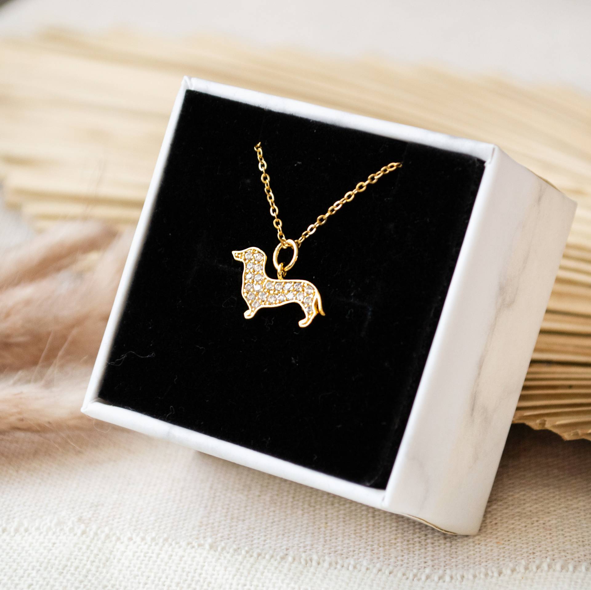 Dackel Hunde Kette - Zirkonia Edelstahl/925Er Sterlingsilber Gold Silberfarben Geschenk Dog Hund Tier Dachshund Dackel Hunde Kette - Zirkonia Edelstahl/925Er Sterlingsilber Gold Silberfarben Geschenk Dog Hund Tier Dachshund von FabulousFunkys