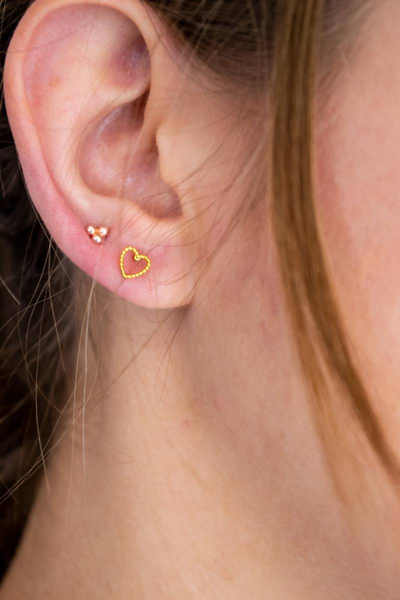 Kleine Ohrstecker Herzen - 925Er Sterling Silber Perlen Zweitstecker Piercing Mini Stecker von FabulousFunkys