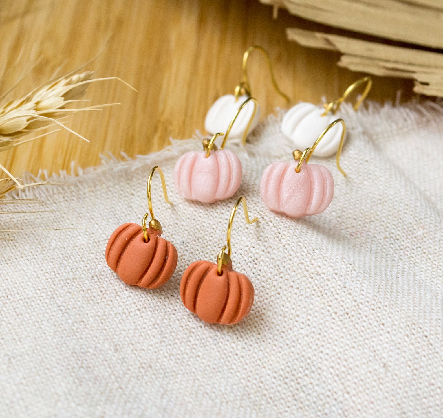 Kürbis Ohrringe Gold - Pumpkin Herbst Halloween Matt von FabulousFunkys