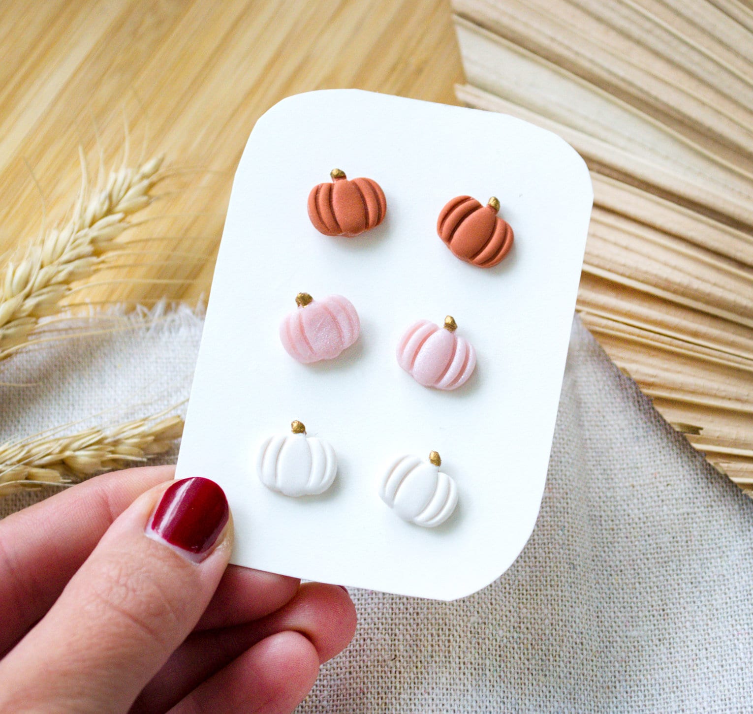 Kürbis Ohrstecker - Matt Pumpkin Herbst Halloween von FabulousFunkys