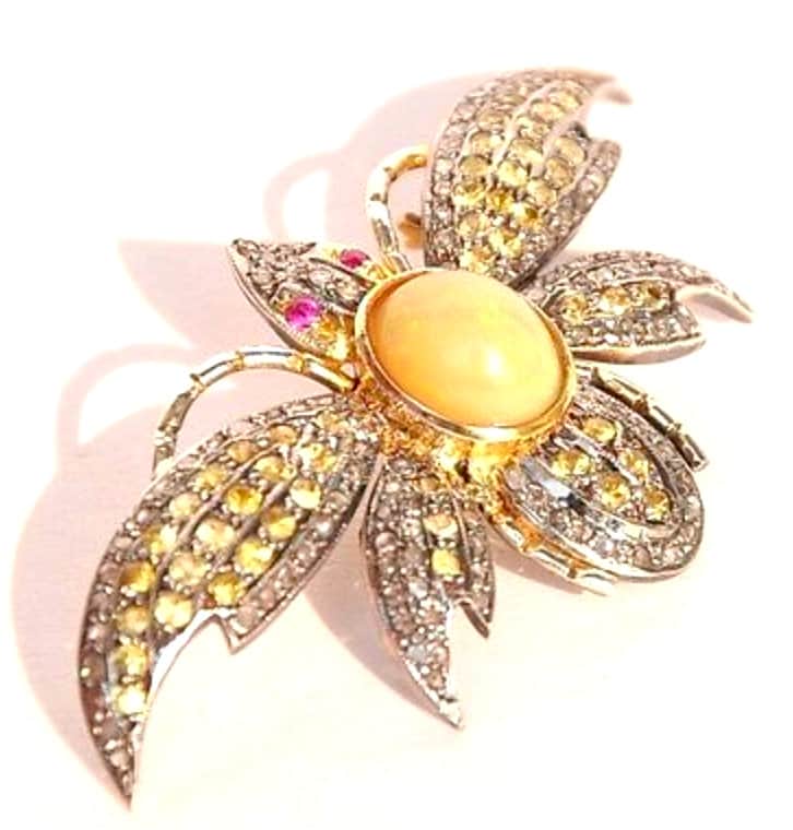 14Kt Gold Und Silber Feueropal Gelb Saphir Diamant Schmetterling Brosche von FabulousJewelsInc