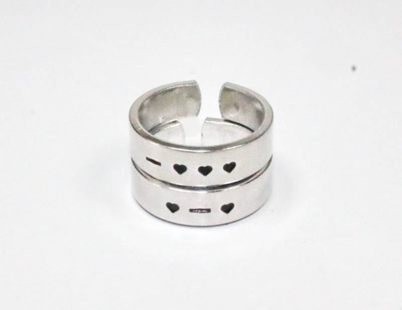 Morse-Code Liebe Ersten Ring, Secret Erste Nachricht Personalisierte Handstamped Aluminium-Ring von FabulousStamping