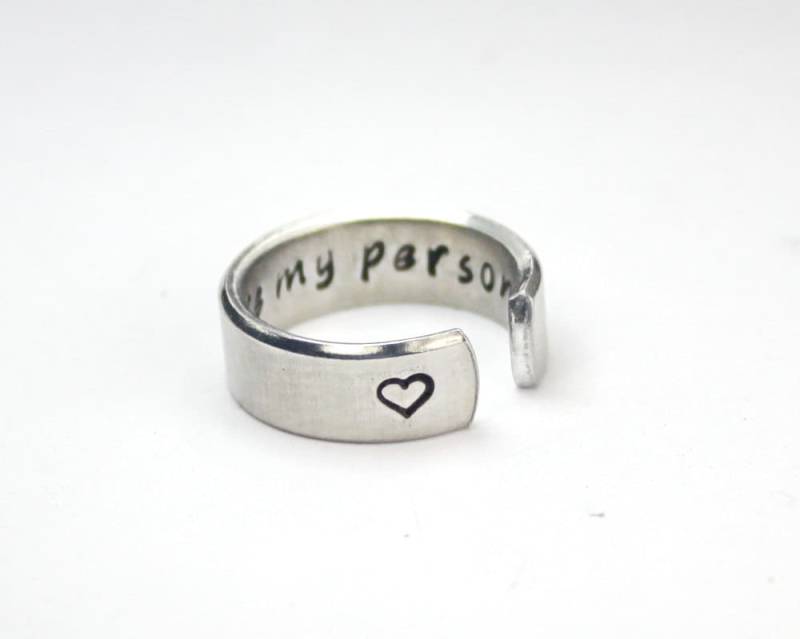 You're My Person Ring, Grey Es Anatomy Inspirierter Handgestempelter Aluminium Manschettenring, Liebesgeschenk You're My Person Ring, Grey Es Anatomy Inspirierter Handgestempelter Aluminium Manschettenring, Liebesgeschenk von FabulousStamping