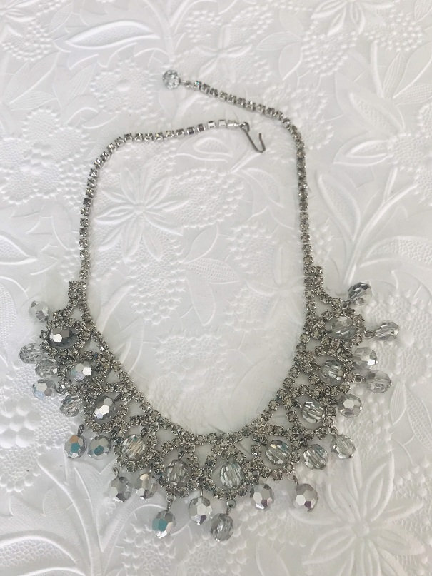 Fabelhafte Chacha-Halskette in Silber Und Smokey, Wunderschön Fabelhafte Chacha-Halskette in Silber Und Smokey, Wunderschön von FabulousVintageBijou