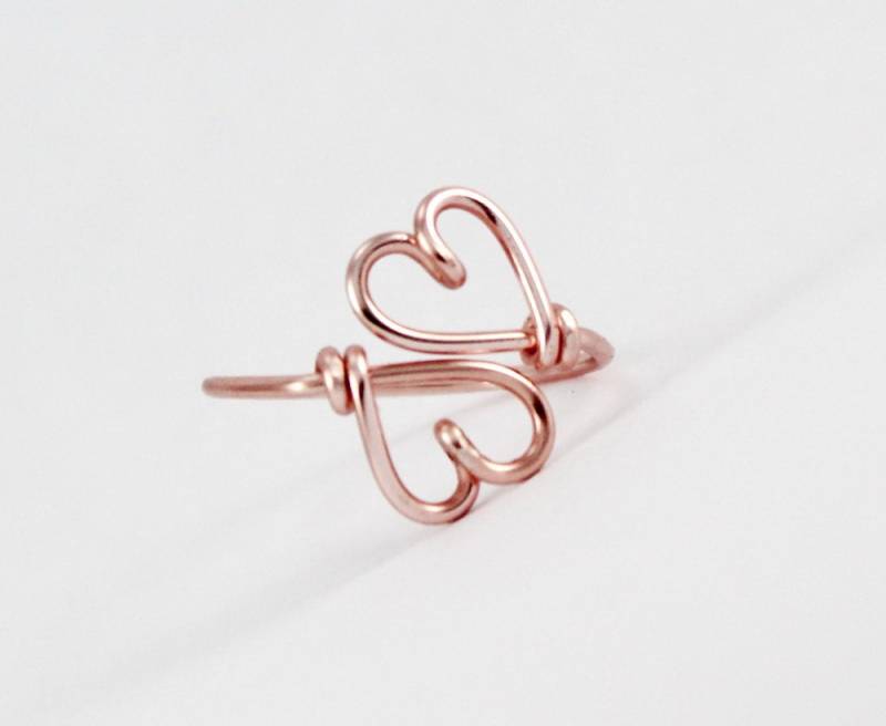 Doppelte Herzen Ring, Rose Gold Herz Sweetheart Zierlicher Verstellbarer Freundin Beste Freunde Geschenk, Valentinstag Geschenk von FabulousWire
