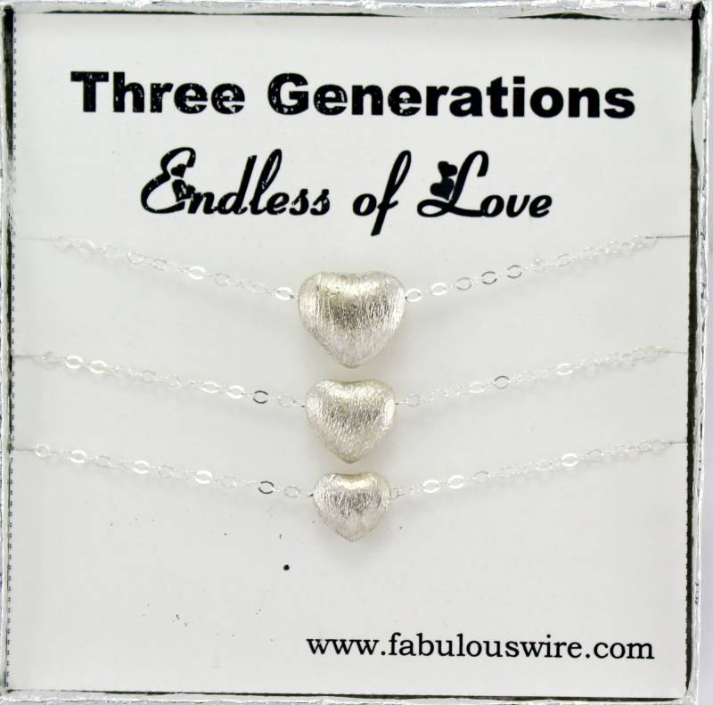 Großmutter Mutter Tochter Herz Halskette Set, Familie Schmuck, Sterling Silber Gebürstet Passende Halsketten, Generation Schmuck von FabulousWire