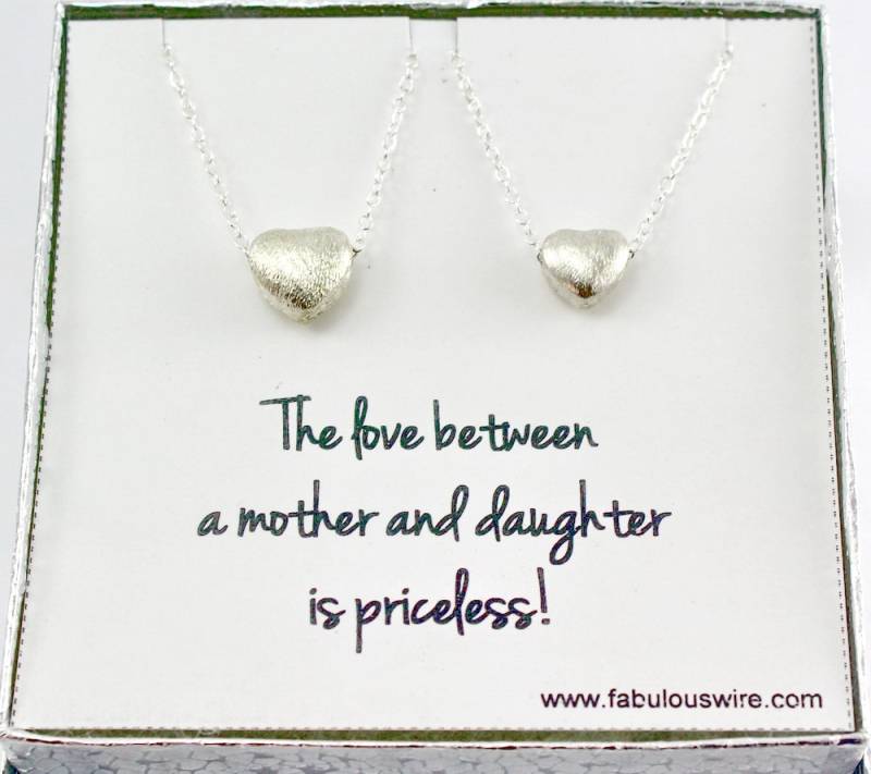 Mutter Tochter Herz Halskette Set, Sterling Silber Matt Gebürstet Halskette, Passende Familie Schmuck von FabulousWire