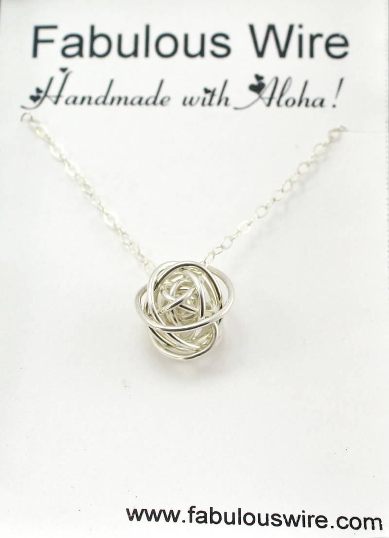 sterling Silber Draht Liebe Kugel Halskette Set, Knoten Halsketten, Brautjungfern Geschenk, Schwestern, Die Passenden Mutter-Tochter-Schmuck von FabulousWire