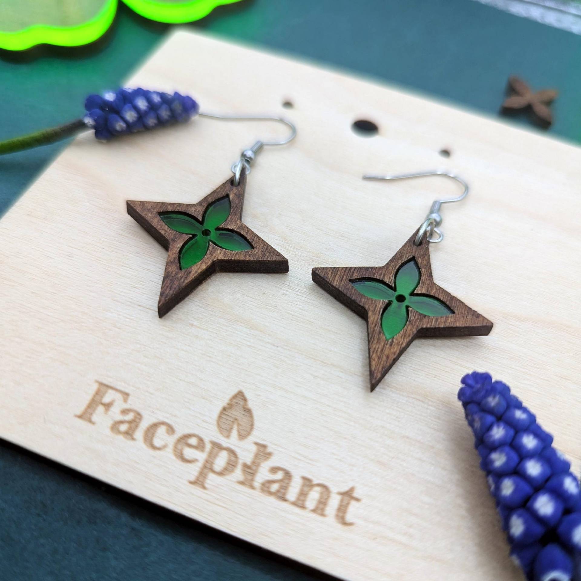 Acryl Stern Blumen Ohrringe - Holz & Grüne Blumenohrringe, Von Der Natur Inspirierter Schmuck, Geschenk Für Jeden Tag Acryl Stern Blumen Ohrringe - Holz & Grüne Blumenohrringe, Von Der Natur Inspirierter Schmuck, Geschenk Für Jeden Tag von FaceplantStudioShop