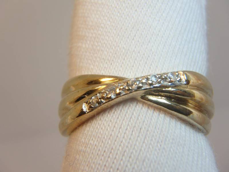 Gold - Und Diamant-Ring von FacetCutterDesigns