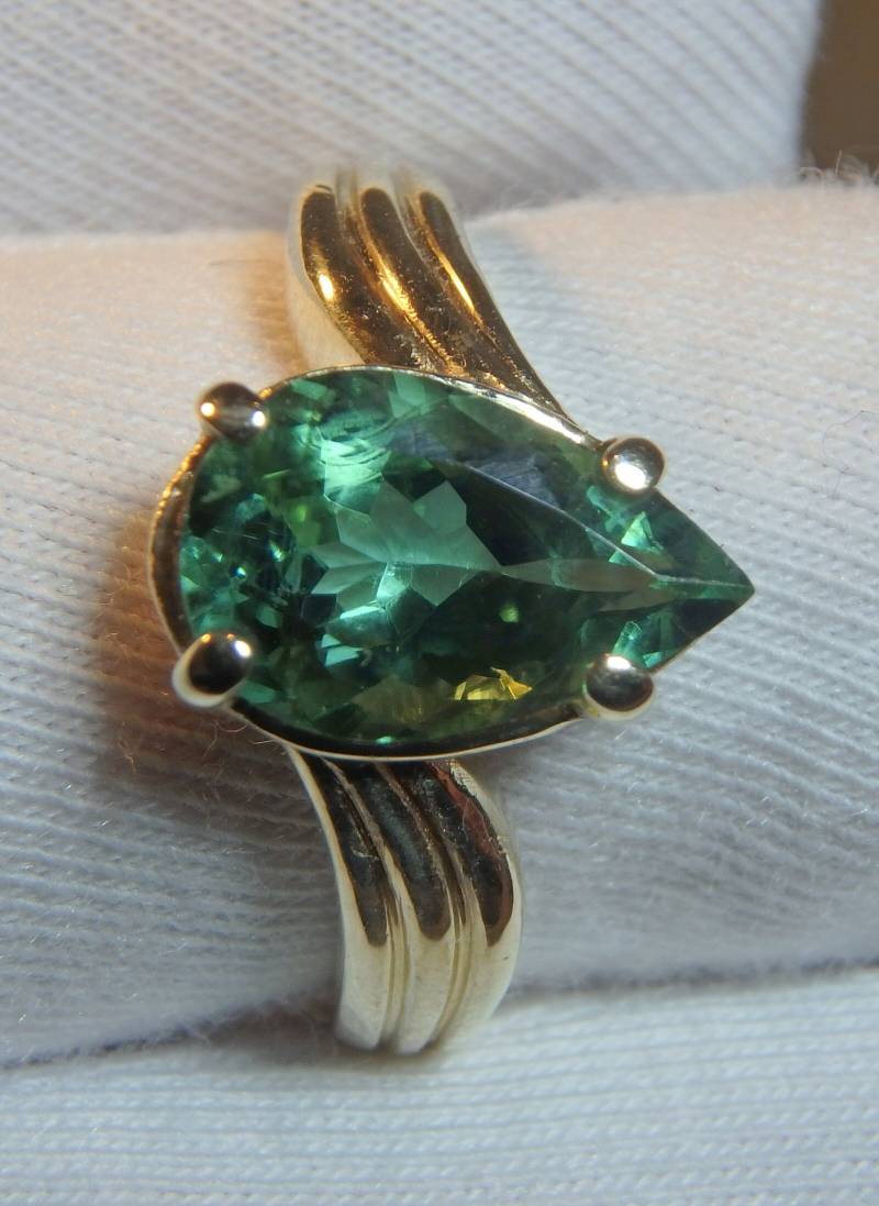 Turmalin Ring von FacetCutterDesigns