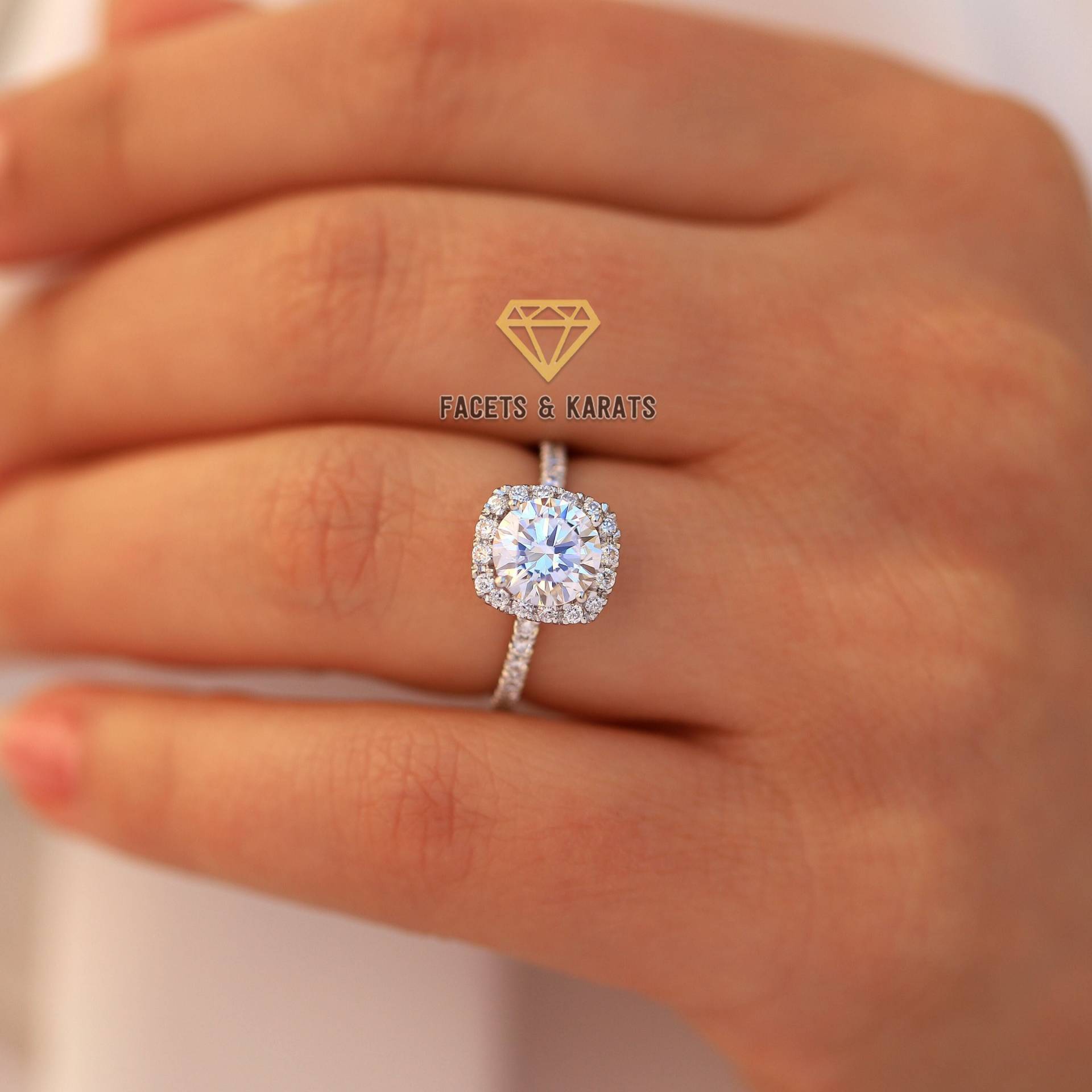 14K Gold Ring, 2 Karat Moissanite Verlobungsring, Heiligenschein Ehering Für Frauen, Versprechen Jubiläumsring, Runder Schnitt Brautring von FacetsandKarats