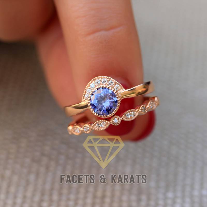 14K Rose Gold Minimalist Verlobungsring, Art Deco Ehering Set, Edelstein Tansanit Verlobungsring By Facets & Karats von FacetsandKarats