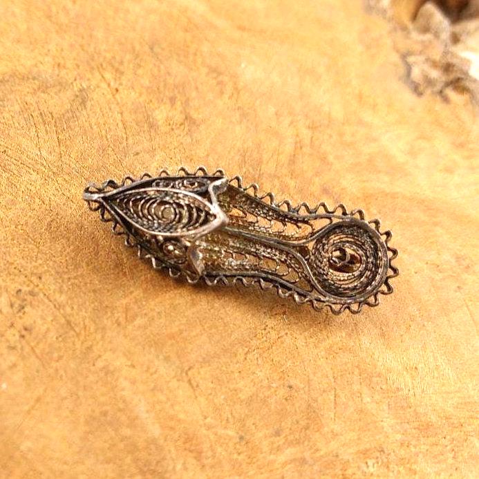 Filigrane Silberne Schuhnadel - Vintage Schmuck Orientalisch Asien von Factory23