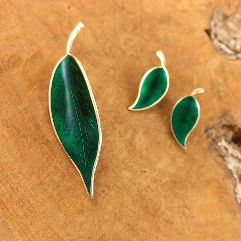 Silberbrosche Und Ohrclips - Meka Dänemark Dunkelgrünes Emaille Vintage Schmuckset Grün Gold von Factory23