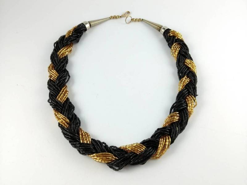 Vintage Halskette - Schwarz Und Gold Kunststoffperlen Auffällig von Factory23
