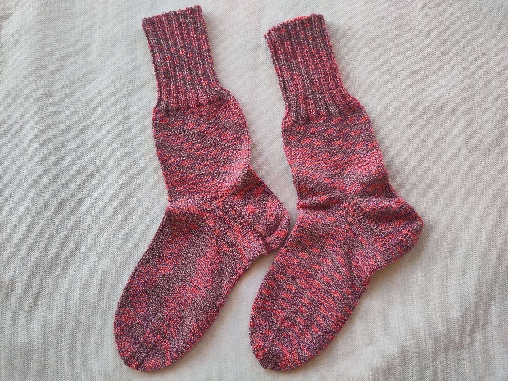 Handgestrickte Socken von FadeGradCH