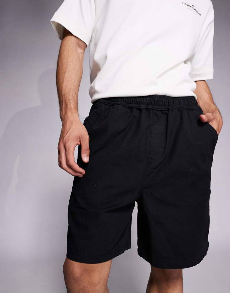 Faded Store - Locker sitzende Basic-Shorts in Schwarz von Faded Store