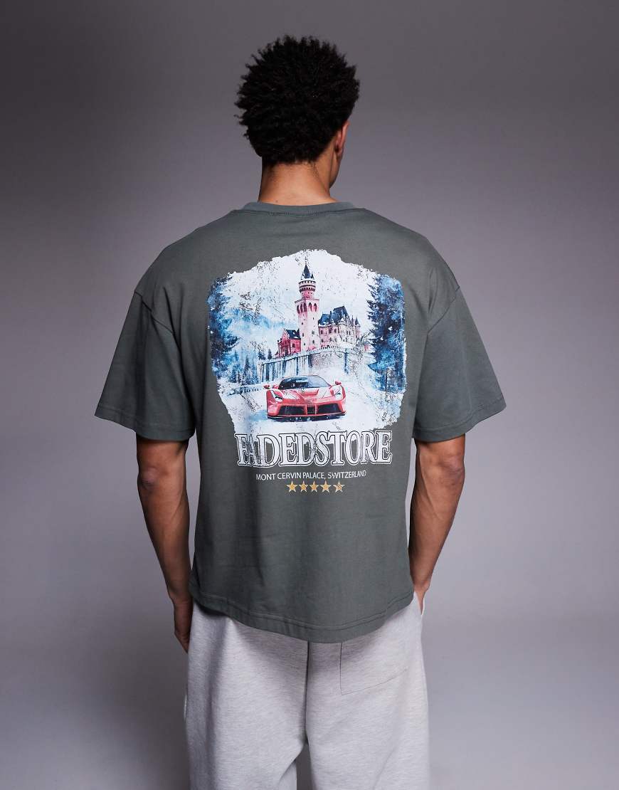 Faded Store - Mount Cervin - T-Shirt in Grün mit Rückenprint von Faded Store