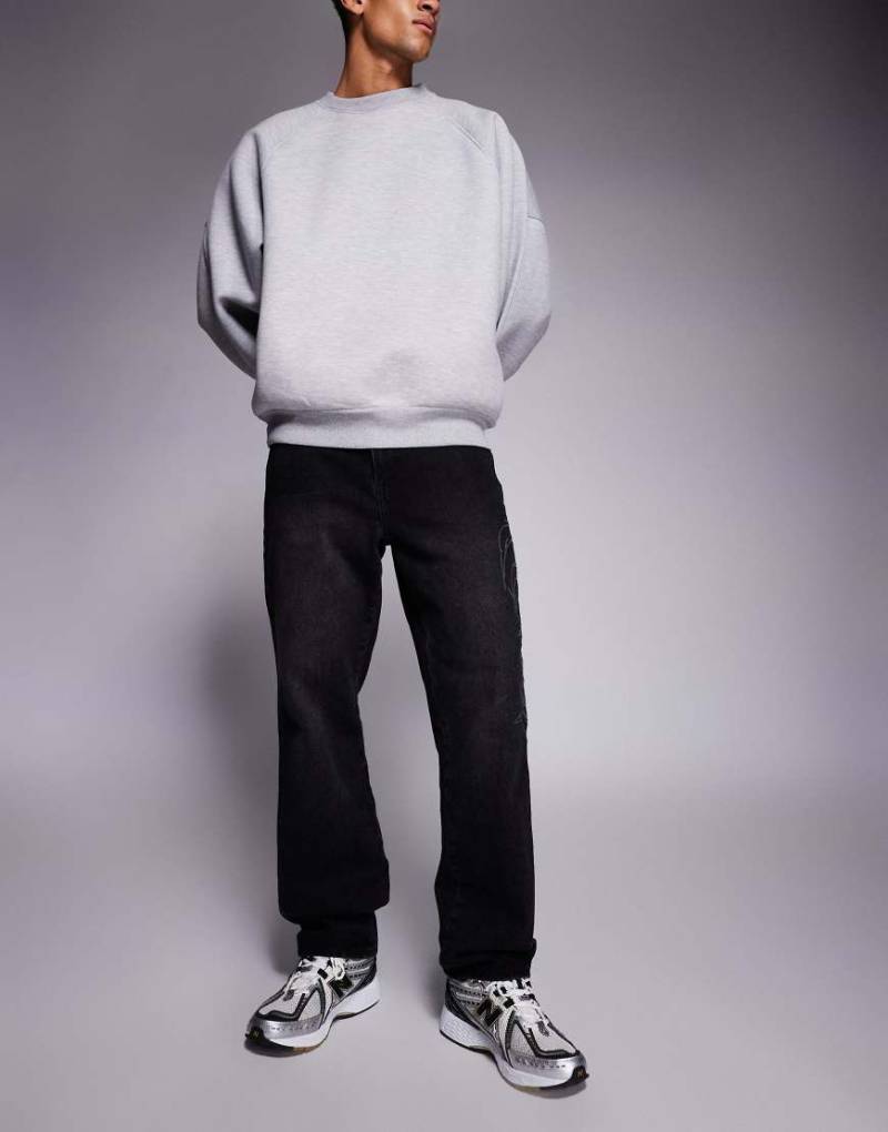 Faded Store - Schwarze Jeans mit Gothic-Stickerei-Blau von Faded Store