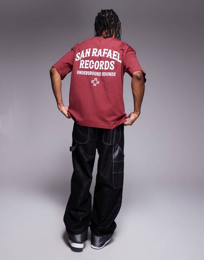 Faded Store - T-Shirt in Burgunderrot mit „Records"-Print auf dem Rücken-Braun von Faded Store