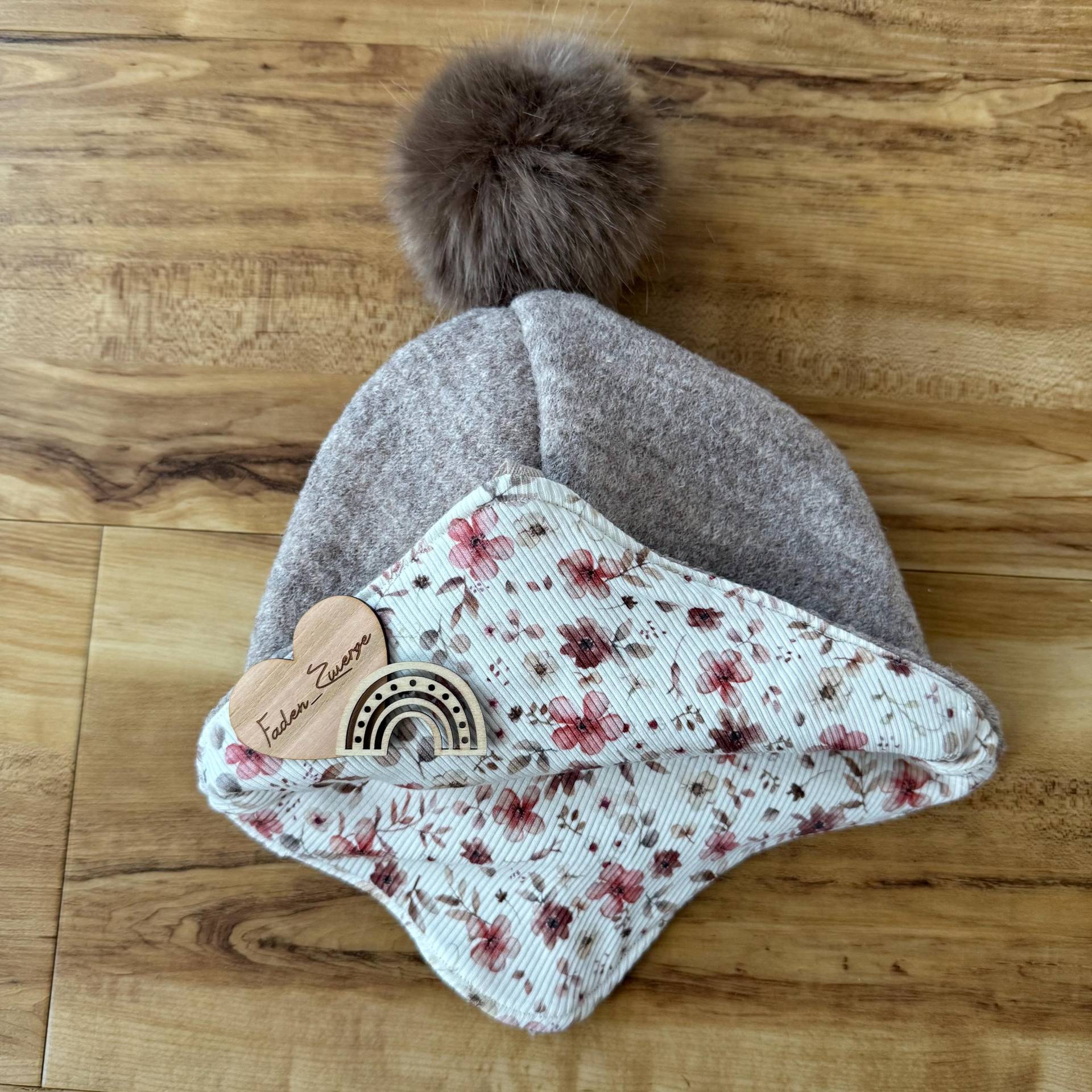 Wollwalk Mütze, Wintermütze Für Mädchen Mit Bommel Oder Ohne von FadenZwergeDesigns