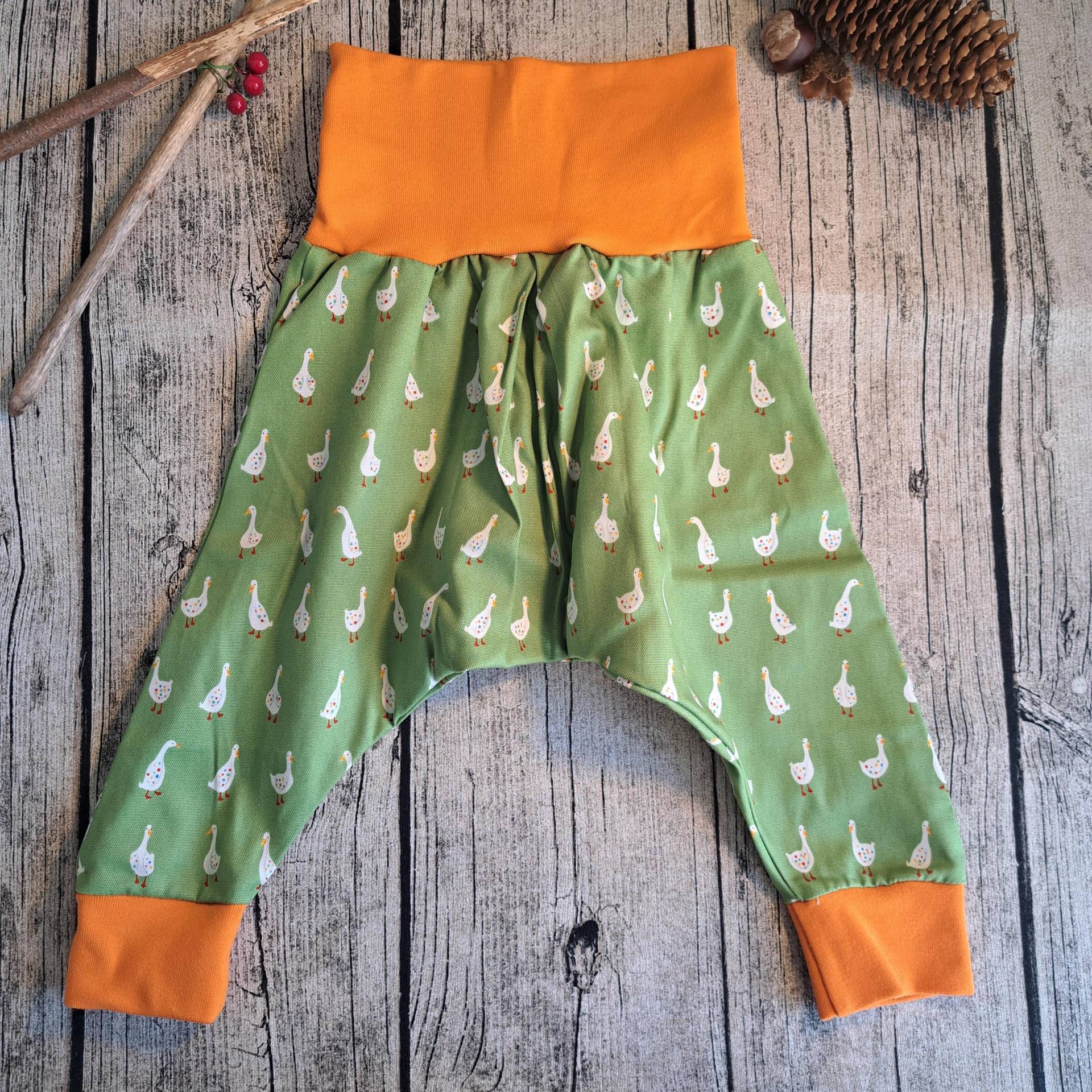 Baby Haremshose Größe 80 - Gänse Baby Haremshose Größe 80 - Gänse von Fadendurcheinander