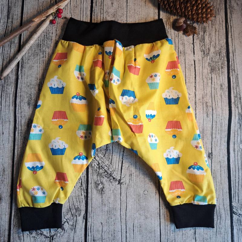 Kinder Haremshose Größe 86 - Muffins | B-Ware von Fadendurcheinander