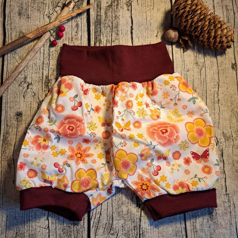 Kinder Pumphose Größe 104 - Blumen | B-Ware von Fadendurcheinander