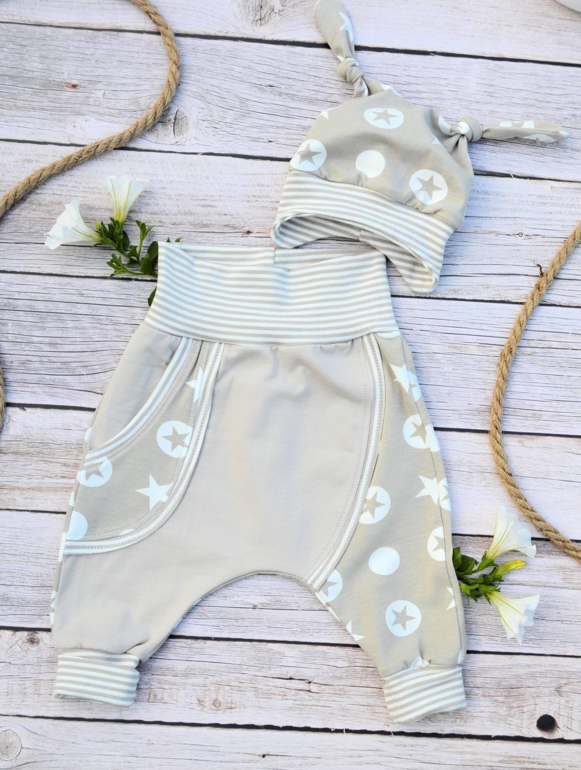 Gr. 62 Boho Star Pumphose Im Set Mit Knotenmütze Dem Ku 41-42 cm von FadenfuchsKreationen