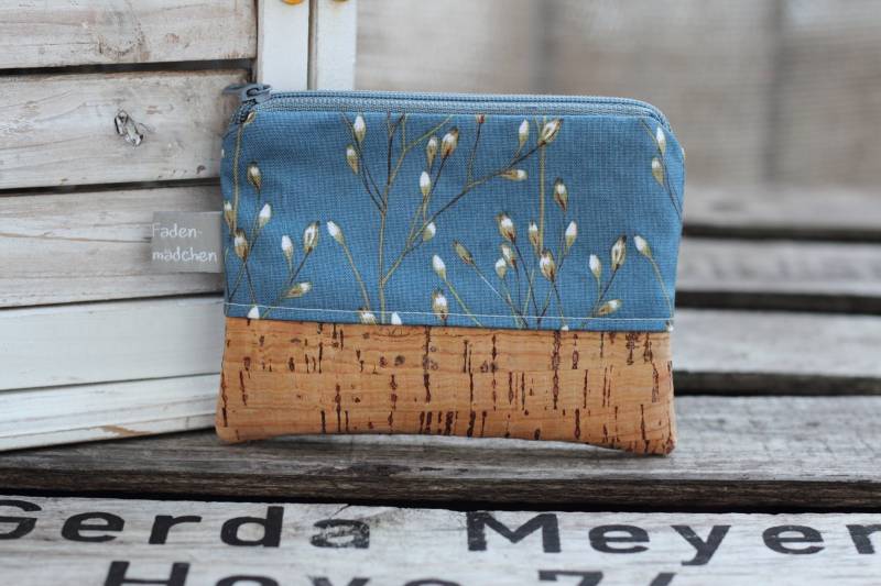 Kleines Schlüsseletui Lina Aus Kork Und Baumwolle in Blau Mini-Geldbörse Schlüsseltasche Schlüsseltäschchen von Fadenmaedchen
