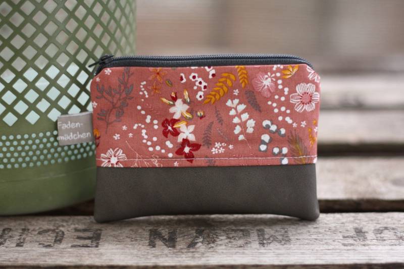 Rotes Schlüsseletui Yoko Aus Kunstleder Und Baumwolle in Rostrot Grau Mini-Geldbörse Schlüsseltasche Schlüsseltäschchen von Fadenmaedchen