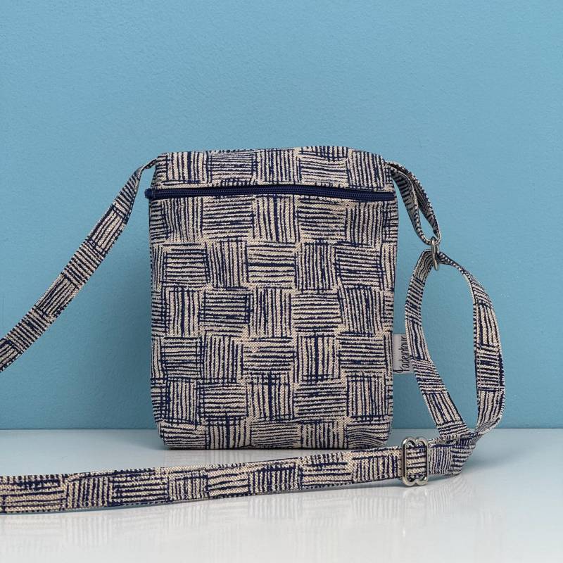 Handytasche "Karos" Zum Umhängen Handytasche "Karos" Zum Umhängen von Fadentour