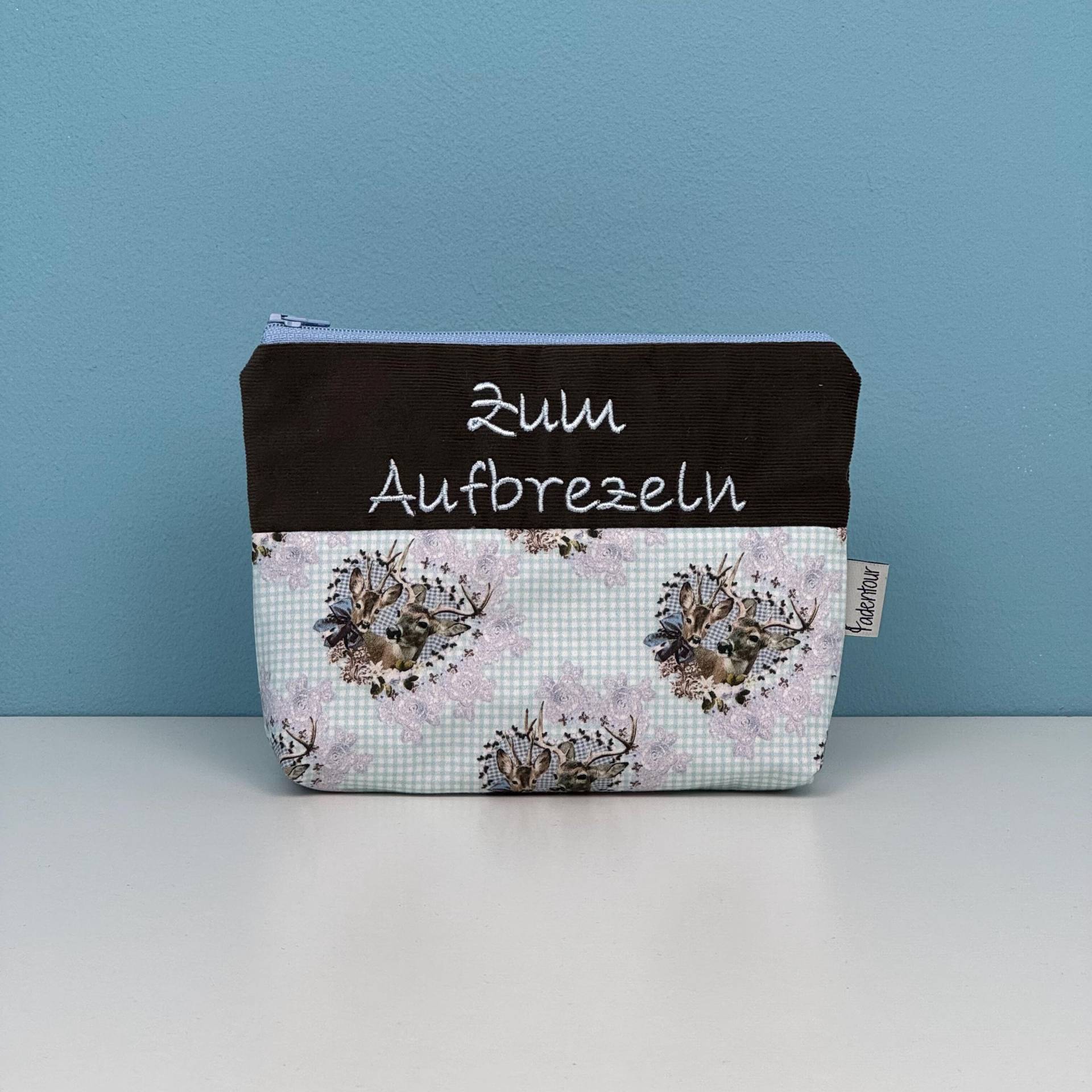 Schminktasche "Zum Aufbrezeln" Schminktasche "Zum Aufbrezeln" von Fadentour