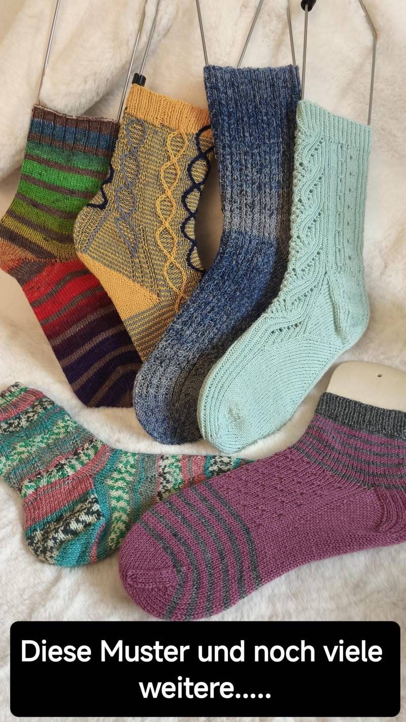 Socken Handgestrickt Größe Nach Wunsch, Farbe Sowie Muster Kundenwunsch Auf Anfertigung, Wollsocken, Strümpfe, Socken, Haussocken, Warm von FadenundHolz