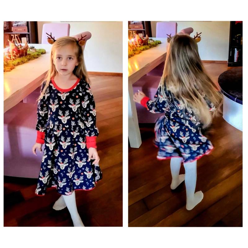 Sweatkleid Drehkleid Kuschelkleid Weihnachtskleid Rentiere von FadenzauberbyAntje