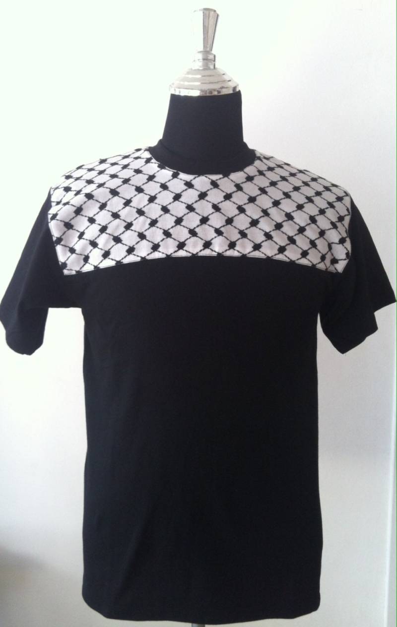 Herren-T-Shirt Kuffieh Original Style Keffiyeh von FadilaAAlouchi