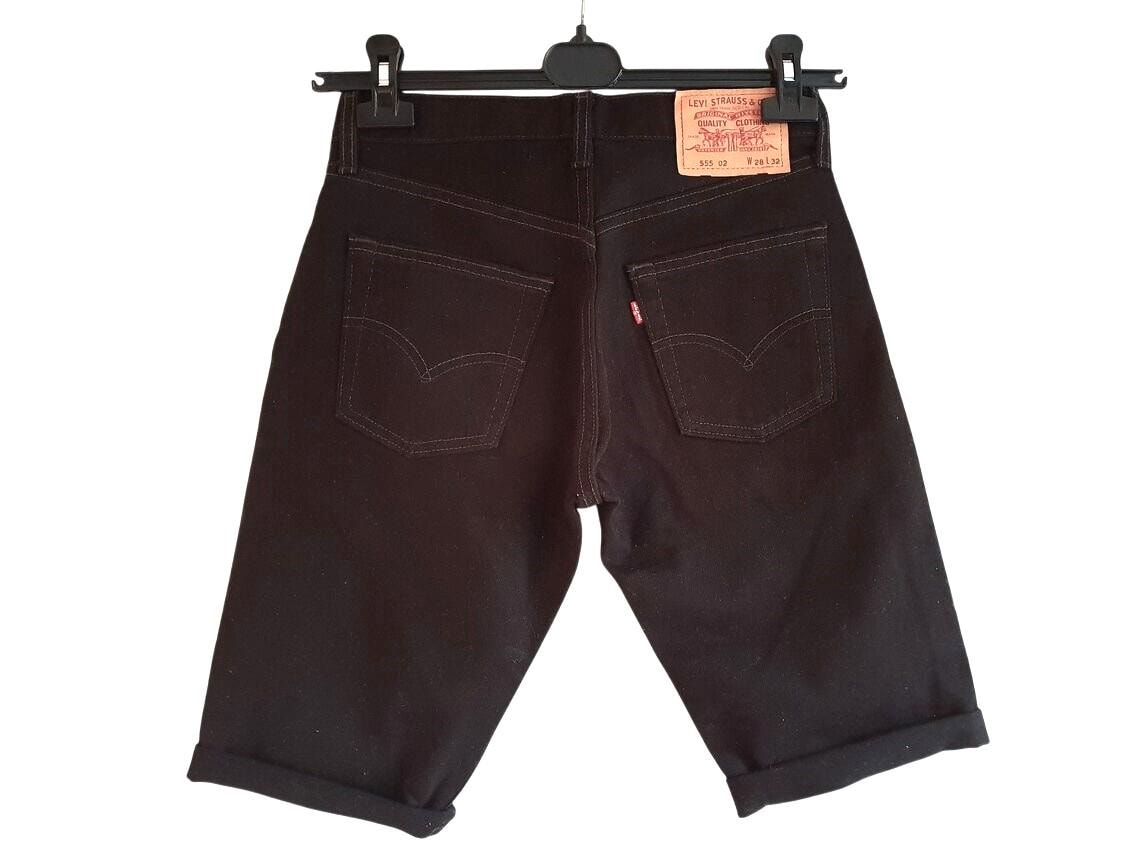 Levi's Schwarze Jeans Shorts , 555 Bermuda Größe W28 Made in Uk von FadoVintageShop