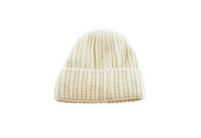 Faera Strickmütze mit Flechtmuster für Unisex Erwachsene und Kinder OneSize aus Viskose von Faera