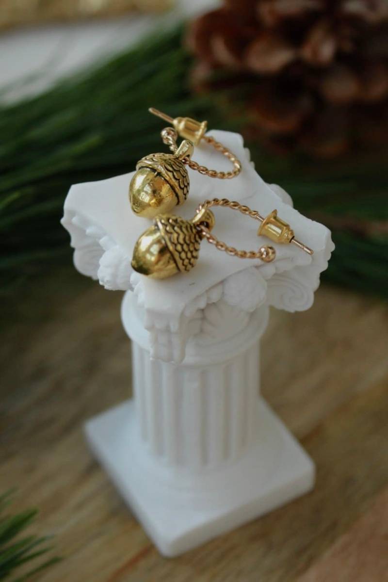 Einzigartige Goldohrringe - Acornohrringe Naturinspirierter Waldschmuck Filigrane Ohrringe Einzigartige Goldohrringe - Acornohrringe Naturinspirierter Waldschmuck Filigrane Ohrringe von FaeriesJewel