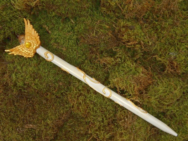 13, 5 Zoll Citrin Kristall Engelsstab Weiß Gold Zauberstab Rohkristall Edelstein Elfenstab 13, 5 Zoll Citrin Kristall Engelsstab Weiß Gold Zauberstab Rohkristall Edelstein Elfenstab von FairyMeShop