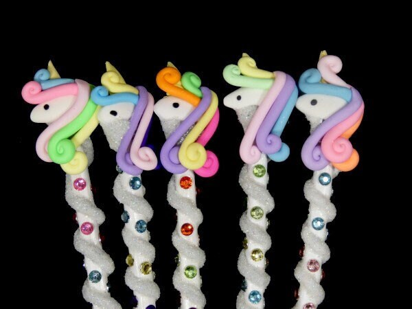 Einhorn Zauberstab Regenbogen Fee Hexen Zauberstab Steampunk Wand Cosplay Party Einhorn Zauberstab Regenbogen Fee Hexen Zauberstab Steampunk Wand Cosplay Party von FairyMeShop